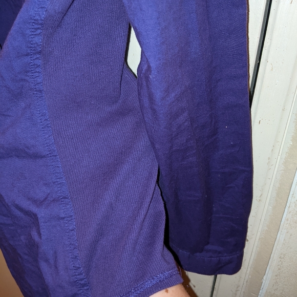 OLD NAVY BUTTON DOWN STRETCH - Picture 3 of 5